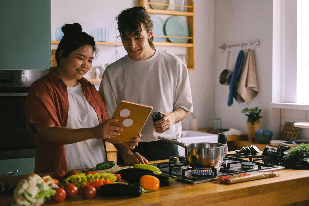 PulseLasers's tweet photo. AI is transforming home cooking 🍽️

Smart kitchens, personalized meal planning &amp; AI cooking assistants are making healthy eating easier.

Read more:

#AI #SmartKitchen #FoodTech https://t.co/PRXQMxvqlV