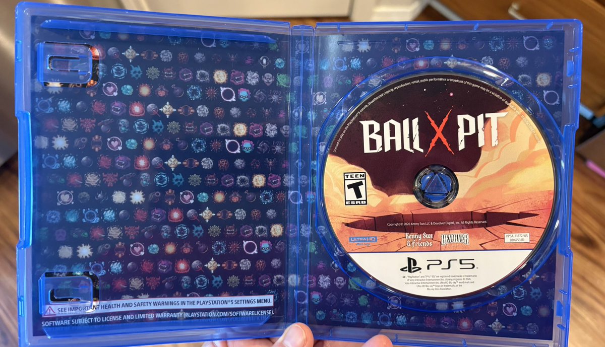 TrophyChief's tweet photo. Newest physical game pick up - BallxPit

Came with a poster and some collectible cards. https://t.co/e2p00cWTxL