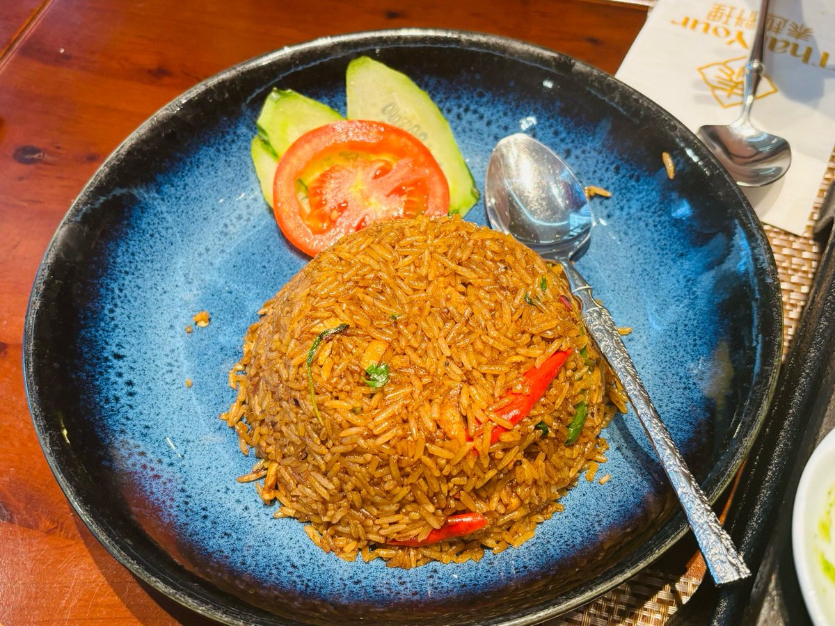TYPERLCK's tweet photo. Craving vibrant Thai flavors Try our spicy green curry with creamy coconut milk, fresh basil and tender bamboo shoots—perfectly balanced heat that’ll transport you straight to Bangkok! https://t.co/Dt6b2bJJZF