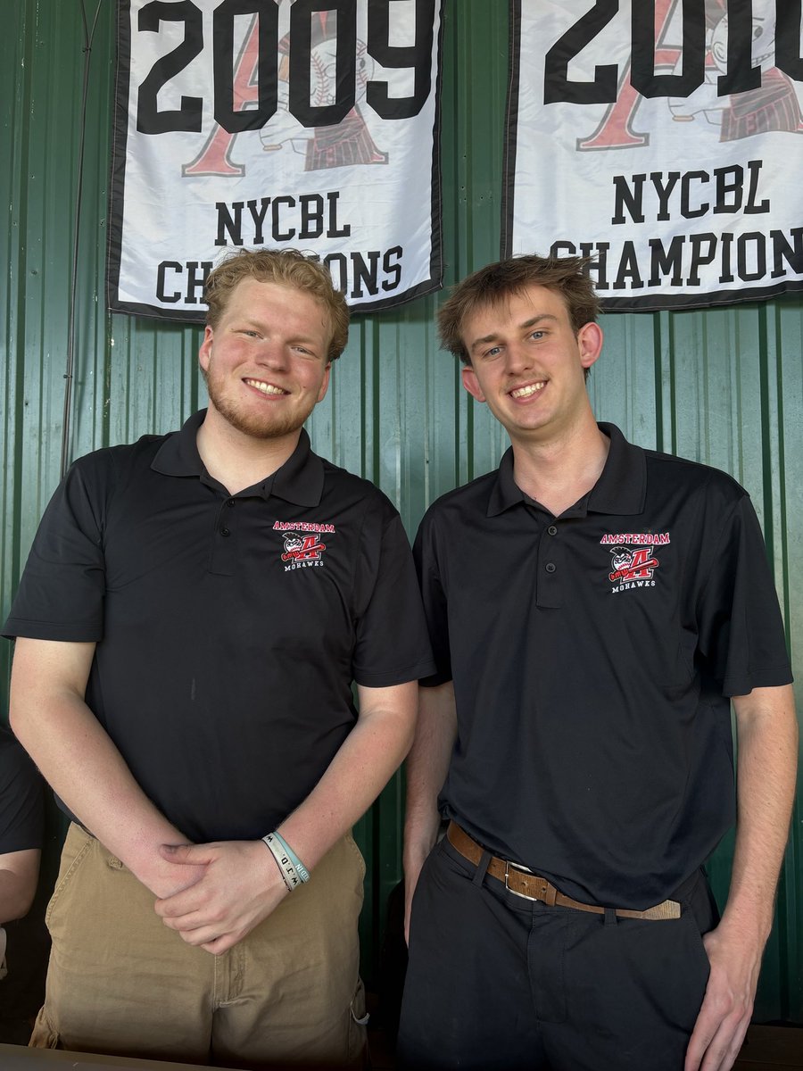 JackBehan77's tweet photo. Mohawks in must win territory just 4 Games into a 44 game PGCBL season sitting at 1-3. 

The task tonight is no simple one as the 3-1 Utica Blue Sox travel to Shuttleworth Park currently at the top of the PGCBL standings. 

@john_frieders and I on the call for all 9 innings https://t.co/AqNn3b6Ijq