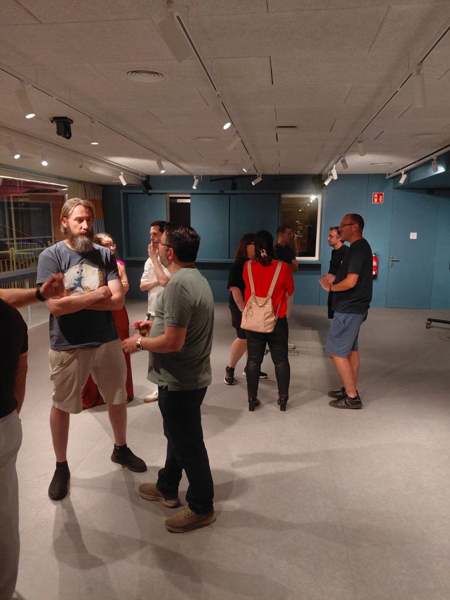 commitconf's tweet photo. ¡Qué gran noche! ✨

Así hemos disfrutado la cena con speakers, patrocinadores y organizadores en #utopicus Madrid

Gran energía, conversaciones top y muchas ganas de lo que viene mañana en #CommitConf 🚀 https://t.co/ZIgJE3545z