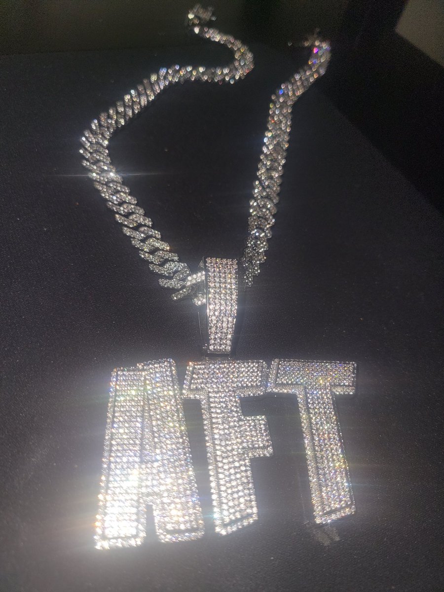 ohsxntarelated's tweet photo. my aft chain has arrived https://t.co/NahRMUT9IO