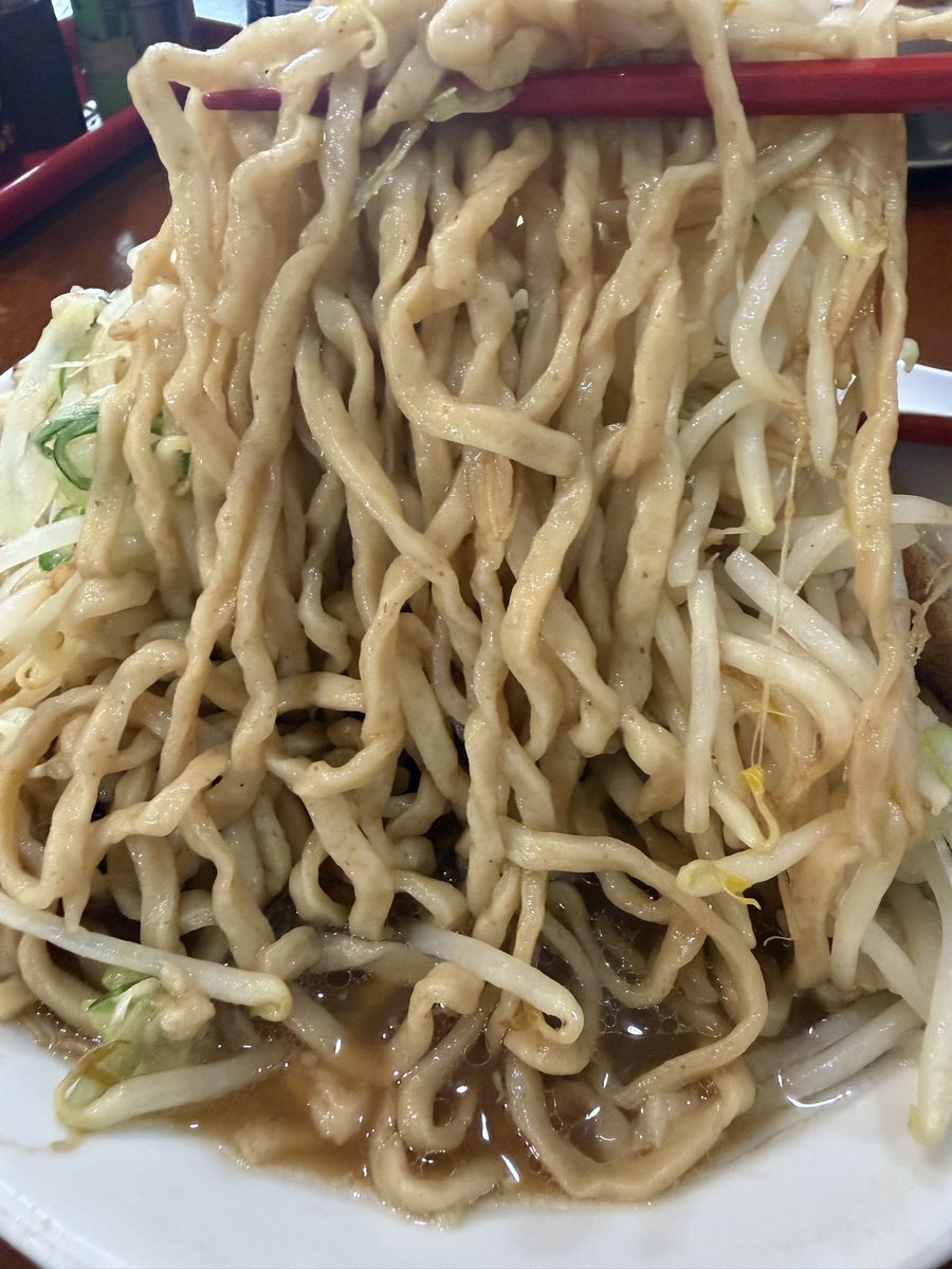 _SUE2good's tweet photo. ~ ラーメン 中 300g ~
  Call  ヤサイちょい増し
           アブラ増し
           ニンニク別
  TP    むきあさり･割れタマ君

初訪
スープと麺が美味い🤩
ニンニク無い方が個人的に好みッスね！

 #ラーメン金子 https://t.co/yNT4RKGHRH