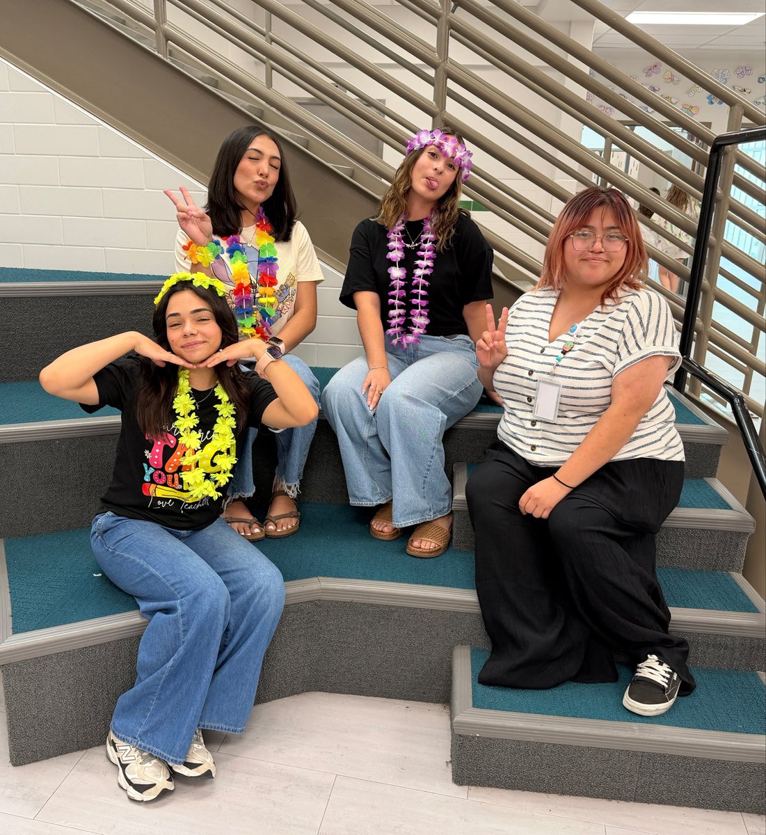 MrsGracieChavez's tweet photo. UTEP Residents: Semester 1 complete. 🤍 So thankful for the memories, friendships, and growth this semester brought. Now it's time to recharge and enjoy summer before we do it all again. ☀️🍎✨ #CTEHeartAtWork #UTEPResidents #FutureEducators @UTEP_COE https://t.co/KQHJSeFxLV