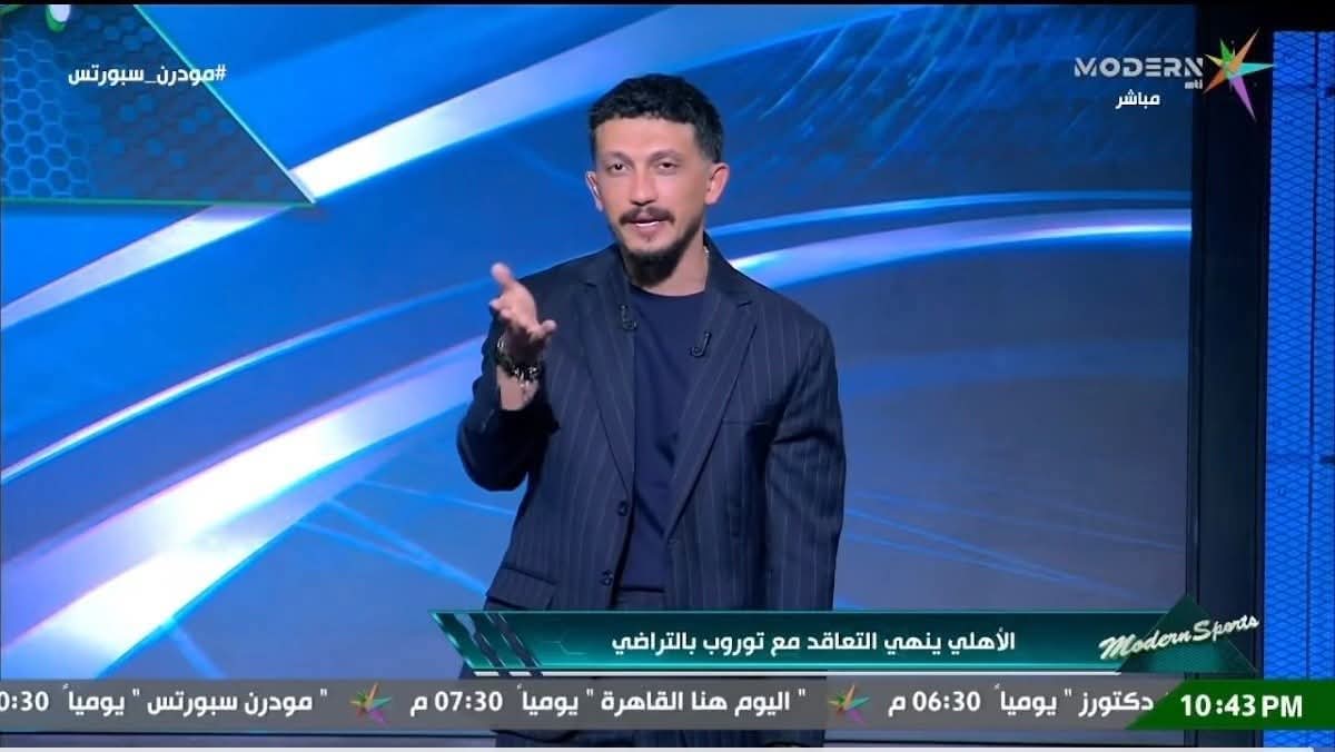 C_1911's tweet photo. عااااااجل/ نقلاً عن موقع Alarabaia Sport :
أمير هشام: رسميًا وعلى ضمانتي خلال يومين الزمالك هيدفع كل الغرامات بعد ما جزء كبير جداً أتجمع والباقي يتحمله الأستاذ ممدوح عباس، وخلال ساعات هيتم فك القيد وضم صفقات جديدة إن شاء الله. ♥🔥💪 https://t.co/h0zKeEpT3e