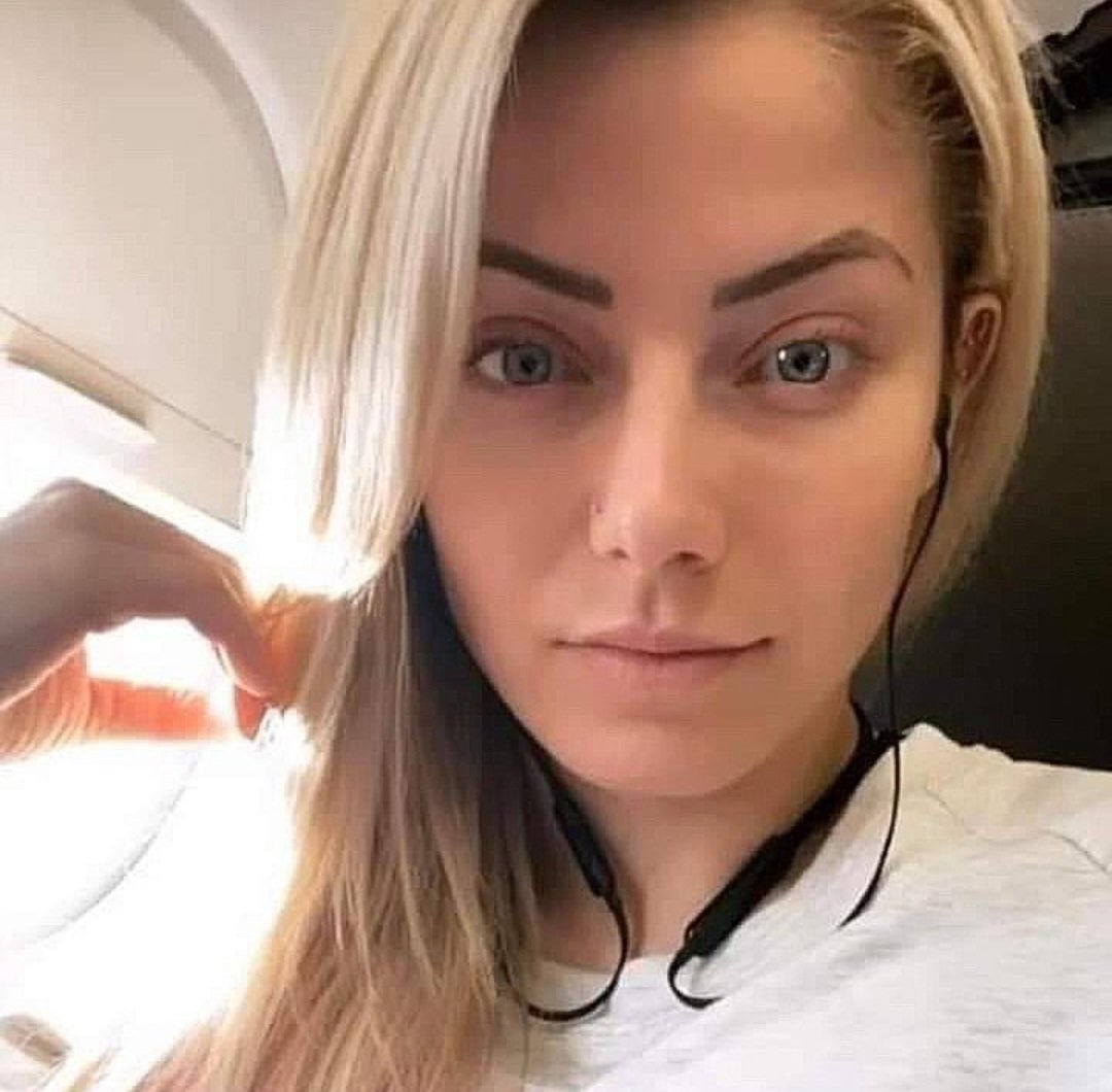 LowRidingMonkey's tweet photo. @Era_Of_Bliss @AlexaBliss_WWE https://t.co/mELzlPUTnk