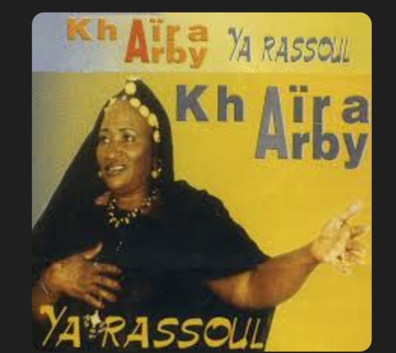 Askiamd's tweet photo. L'album YA RASSOUL de feue Khaïra Arby, Faces A et B, est imbattable musicalement parlant.
Une fusion rarissime entre profondeur spirituelle, blues du désert, rythmiques songhaï/tamasheq et une puissance vocale brute. https://t.co/TCD4Sw11RD