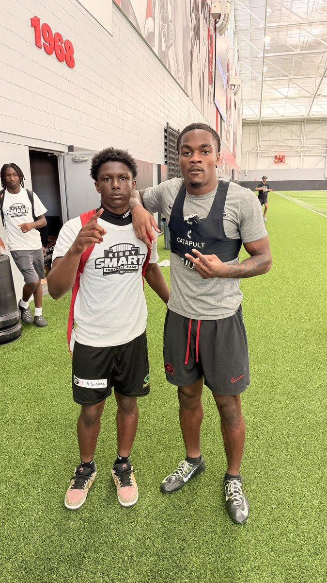 SixOnGo_'s tweet photo. Had a great and wonderful experience @KirbySmartUGA camp today. Thank you @CoachColey for all your advice. #ClassOf2030 https://t.co/i7xT8ISAAZ