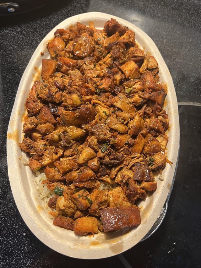 DeanTTraining's tweet photo. 8 of the GREATEST Protein Hacks known to man:

1) Greek Yogurt
2) Fairlife Milk
3) Protein Bars
4) Protein Shakes
5) Meal prep services
6) LeanStix
7) Just Bare/Kirkland Nuggets
8) Chipotle triple meat 

If you aren’t hitting your protein intake, you’re just not trying….AT ALL https://t.co/NbVI2wIvH6