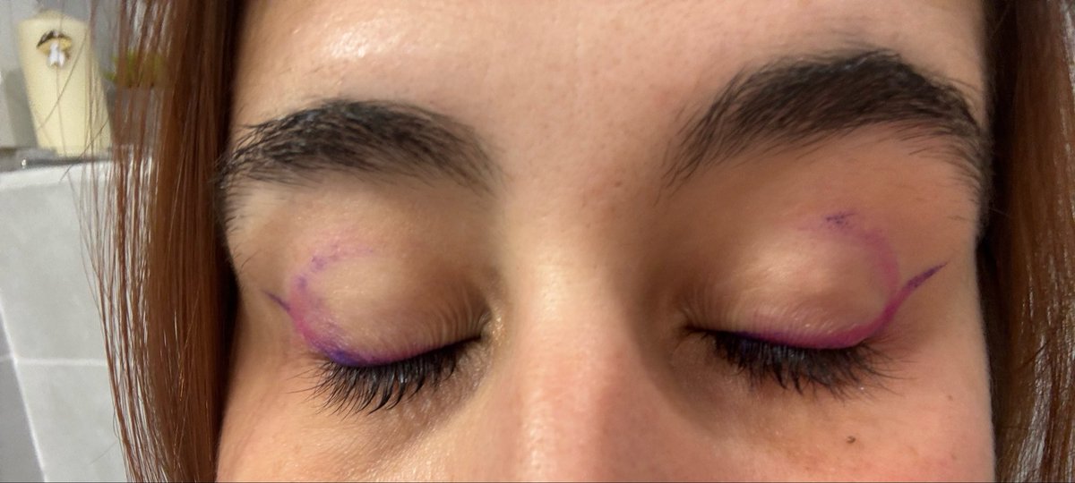 yoakeems's tweet photo. ruined my jax make up by bawling my fucking eyes out 💖🤙 #tadc https://t.co/oLMntanAh5