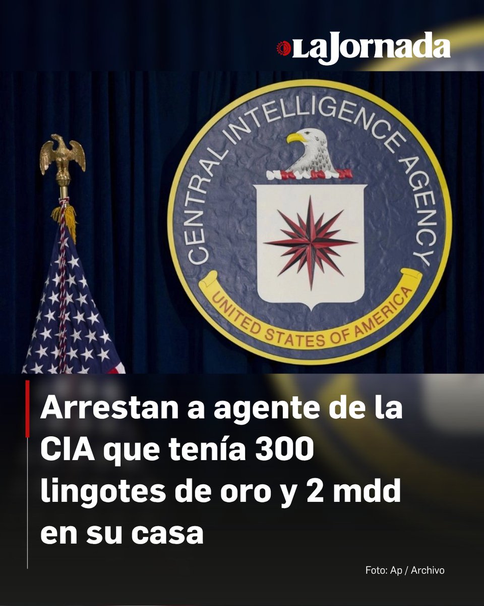 lajornadaonline's tweet photo. David Rush, de 49 años, quien fue arrestado en mayo en su casa de Virginia después de que una redada del FBI encontró 300 lingotes de oro de un kilogramo, 2 millones de dólares en efectivo y docenas de relojes Rolex, estaba a cargo de programas marítimos secretos en el Pentágono .

Los documentos judiciales alegan que la investigación del FBI reveló que Rush proporcionó información falsa sobre su educación y servicio militar durante décadas, utilizando cada mentira para alcanzar puestos cada vez más altos en el ejército y el gobierno.

Más información en: https://t.co/EDnL9P0FGc