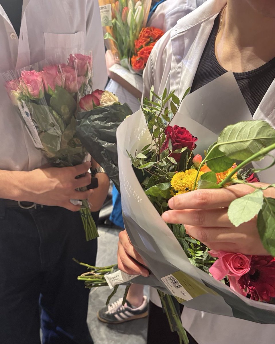 ndcnes's tweet photo. #TheGardenGather — 💐 happiest birthday to june's prettiest birthday girl! 

our ciel, luci, my churu! you've always been such a lovely friend to me and for many and i hope you know just how loved and appreciated you are. may the days continue to be bright ahead of you. 🩵 https://t.co/ZwxoeGtUpo