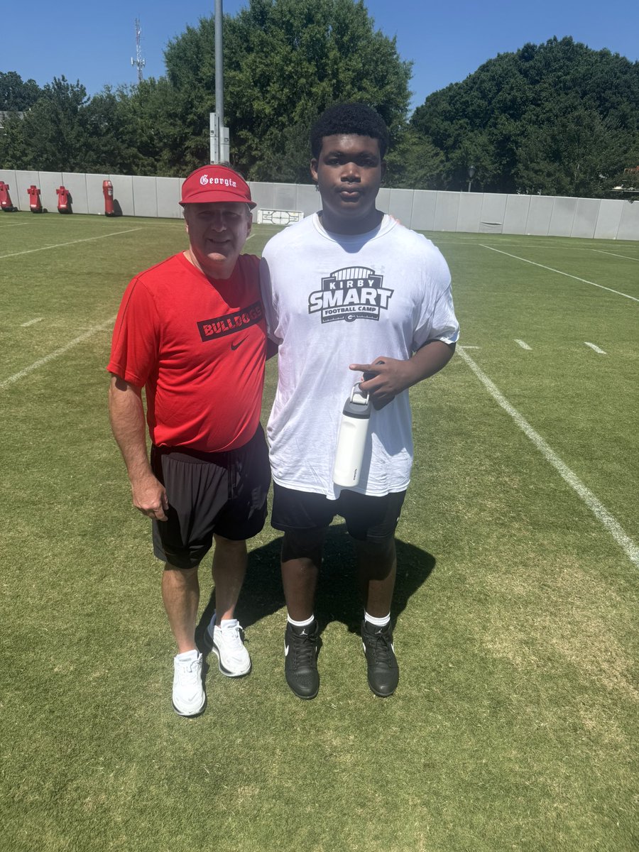 jamilthompson29's tweet photo. #AGTG After a great day at camp and a conversation with @KirbySmartUGA and @SSearles I am glad to receive a Offer from  Georgia @McCallieFB @JoelBradford_4 @CSmithMedia @BuckFitz @ChadSimmons_ @Hunter_DeNote @shaynep_media @TomLoy247 @NCEC_Recruiting @Andy_Villamarzo https://t.co/LoT91otXfB
