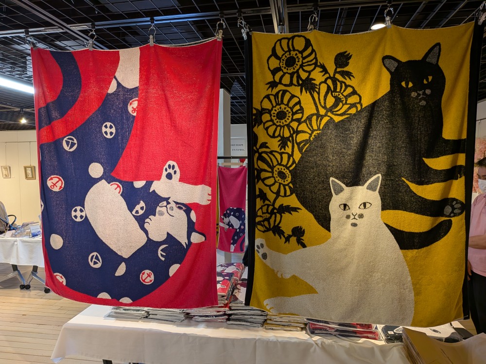 続きになりますが、角田雅美さんの作品ですし、今治タオルとコラボ作品