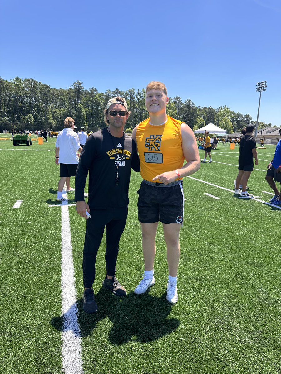JohnStanley706's tweet photo. Had a great time at @kennesawstfb! Really enjoyed spending time to work with @Coach_Blocker, @DaneNussbaum, and the rest of the staff. Big thanks for the hospitality and great camp! #HootyHoo 🦉
@BBlanton73 @KSUOwlHowl 

@OneOnOneKicking @Bamasnap @jeremycrabtree @NwGaFootball @RecruitGeorgia
