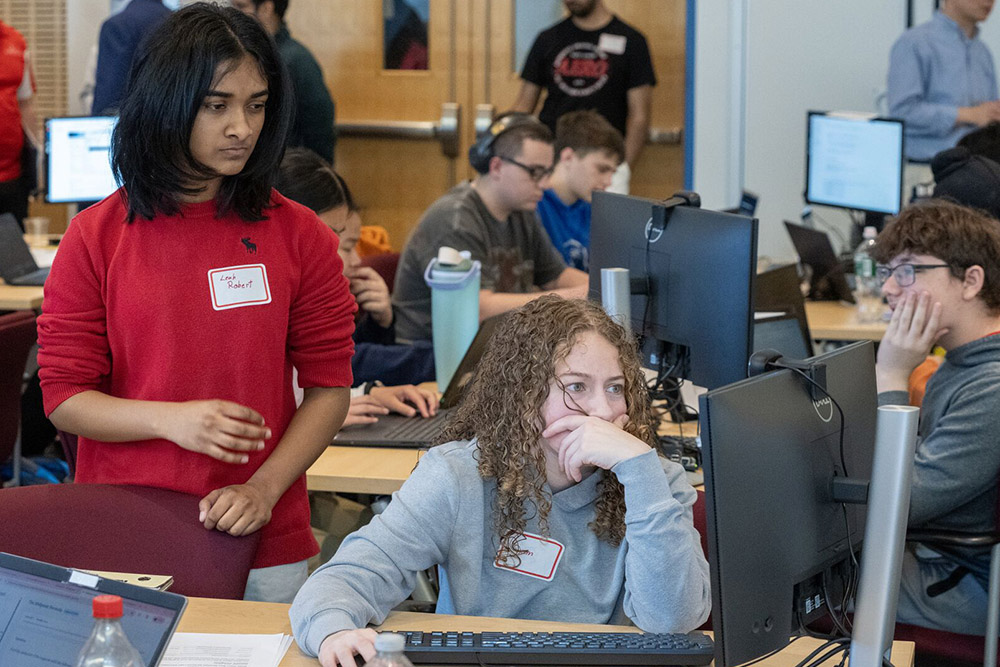 CEASSBU's tweet photo. On April 23, the Office for Research and Innovation and the Center of Excellence in Wireless and Information Technology hosted a day-long hackathon. The theme was “Coding Innovation for Digital Resilience.”

Read more: https://t.co/RPzJEyEx1U

#Engineering #Hackathon #StonyBrookU https://t.co/lu9EdcJWlj