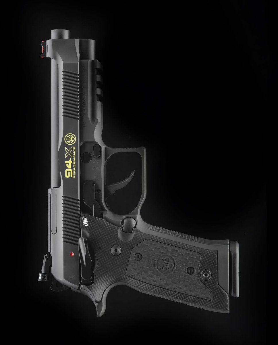 beretta_japan_'s tweet photo. 新開発のVertec® Proフレームを採用した94X Performanceは、より高く自然なグリップポジションを実現し、優れたリコイルコントロールを提供します。さらに、Xtreme-S®トリガーシステムとの組み合わせにより、一発ごとの射撃がより速く、よりシャープに、そして思い通りにコントロールできる仕上がりとなっています。
#94XPerformance
#1ChoiceOfChampions