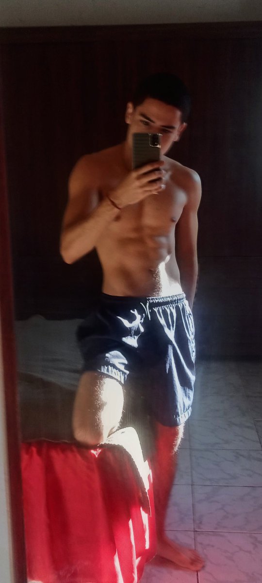 Danis_Beer's tweet photo. Wataa 🍆 

#findom #cashgod #geldherr #cashmaster #alphamaster #musclemaster #sklave https://t.co/uZpsHHZaV5
