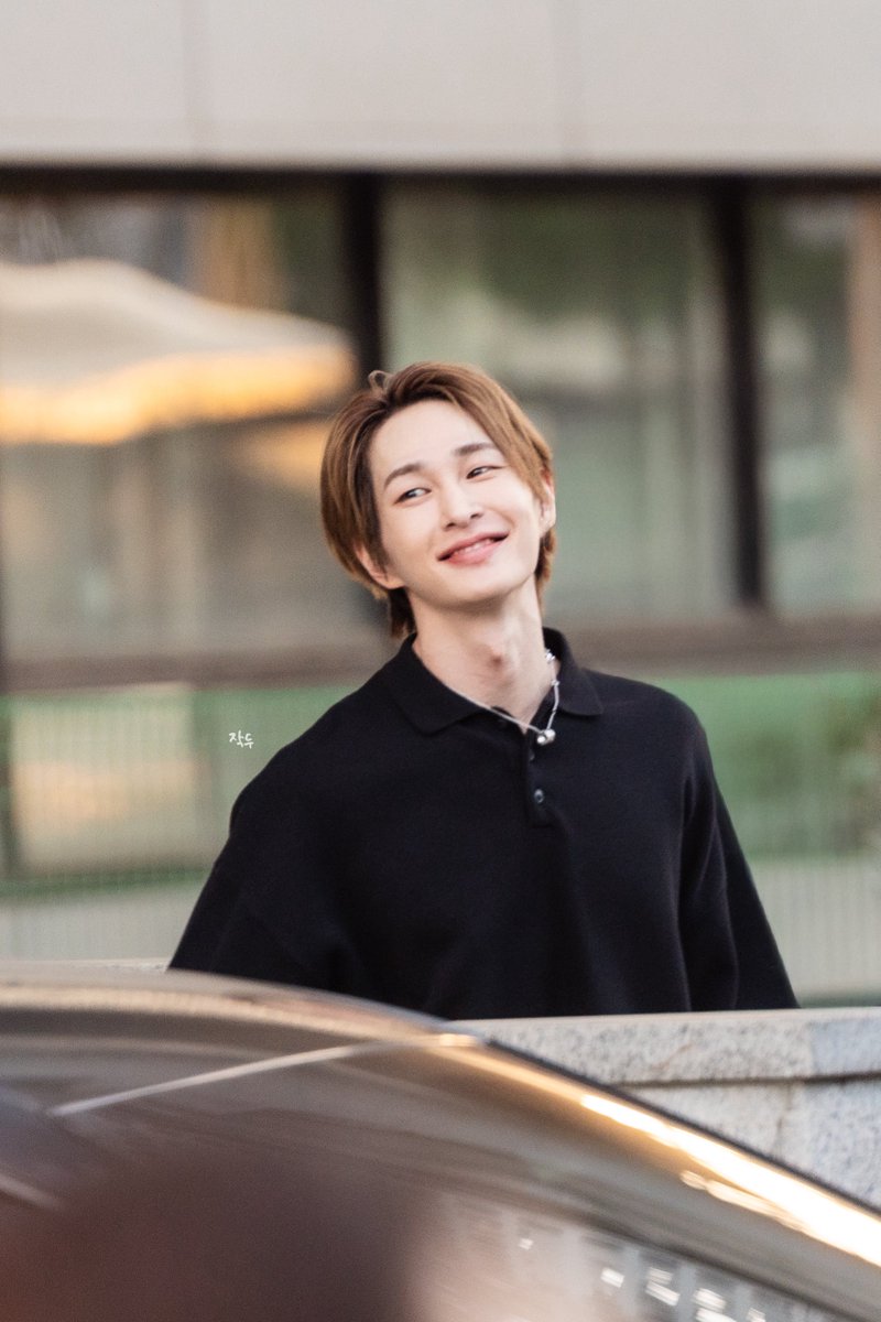 온유 #ONEW #オニュ@SHINee @ONEW_GRIFFIN