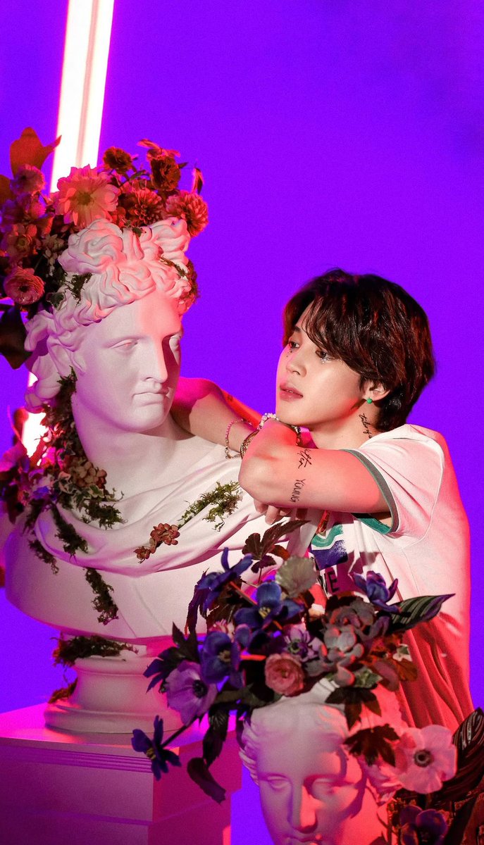 lesbiym's tweet photo. i’ve noticed a lot of people overlook jimin’s photofolio shoot when it comes to talking about the tannies being queer when i consider it to be the closest any of them have come to coming out. he made it clear as day and left no room for misinterpretation yet people ignore it. https://t.co/CDgD2ZxpHv