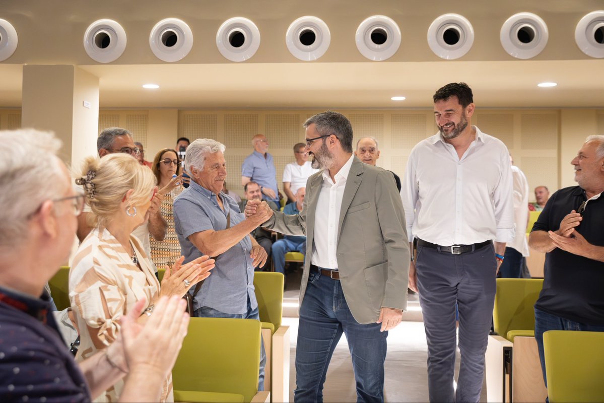 Lucassayala's tweet photo. Los socialistas construimos los cimientos de esta comunidad autónoma.

Hoy homenajeamos a quienes dieron un paso al frente cuando todo estaba por hacer.

Un legado que nos llena de orgullo y que nos impulsa a abrir una nueva etapa en la Región de Murcia.

#LoQueNosUne ❤️ https://t.co/LQR9XDKCur