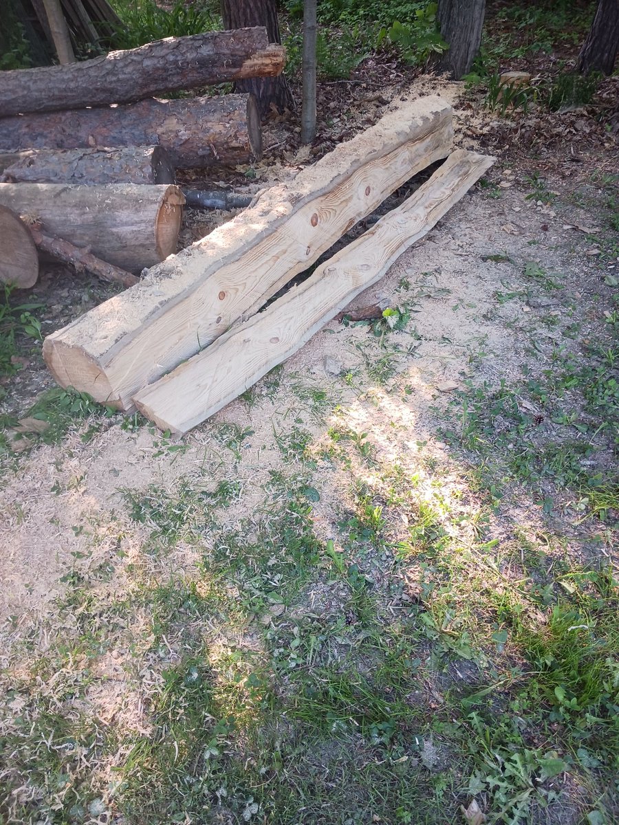 ridgelinepath's tweet photo. Not bad for freehand and first time with no measuring imo https://t.co/83UZuEumv5