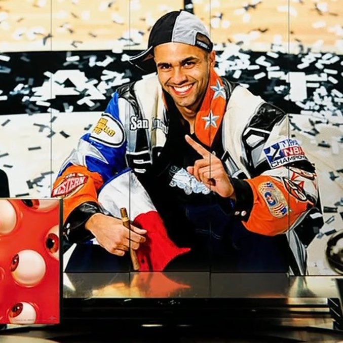 CultureCrave's tweet photo. ESPN used an AI-edited photo of Tony Parker during the NBA Finals 🏀

They’re now 'evaluating' their use of the tech after the internet widely clowned them for it

(via @FOS) https://t.co/0NpZeXG5Ve