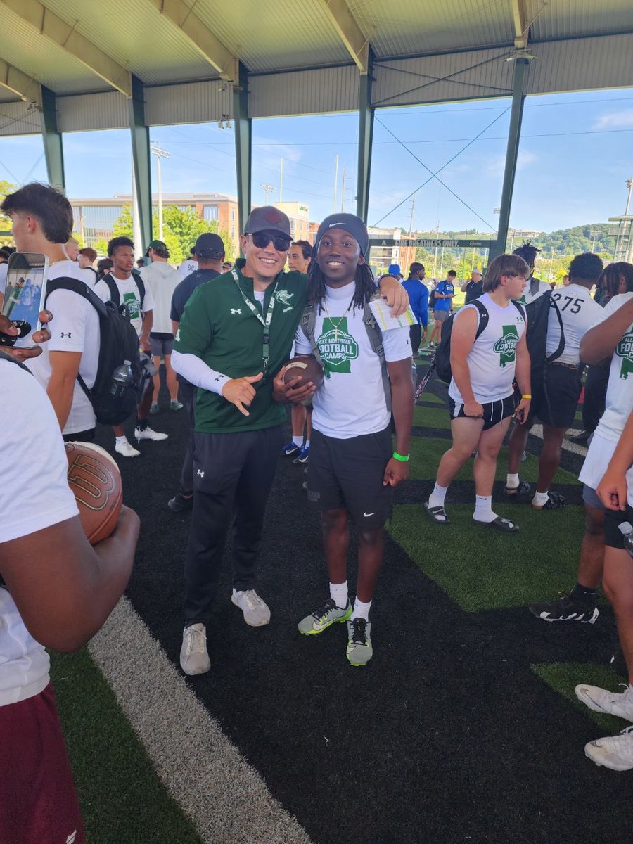 joshua_naylon's tweet photo. Great camp at @UAB_FB! Enjoyed building relationships and connections! Glad I could develop my game. 4.4 40 yard dash today!
@CoachMMcCants @CoachD_Mitch @Alex_Mortensen_ @coachChipR https://t.co/SqZUrQ6tTg