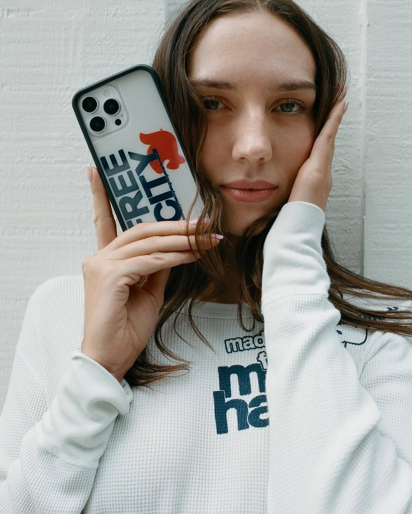 WildflowerCases's tweet photo. wildflower cases for madhappy &amp; freecity https://t.co/ws8OA8o6X2