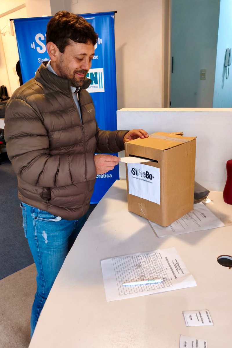 SiPreBo's tweet photo. 👏🏼 Felicitamos a Gonzalo Ré, elegido nuevamente como delegado gremial en el Agencia DIB (Diarios Bonaerenses).

Agradecemos a les compañeres que participaron de la elección, una instancia clave para fortalecer la organización sindical en la empresa 💪🏼. https://t.co/zeVCDuvpMn