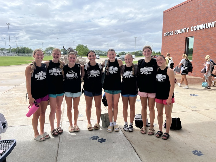 EVFalcons's tweet photo. Day 2 at Cross County was varsity action with our Elkhorn Valley girls going 3-0 with wins over Boone Central, Weeping Water, &amp; Johnson-Brock. Great start to the summer deserves top notch ice cream! #EVfalcons https://t.co/nNusY6Cw9s