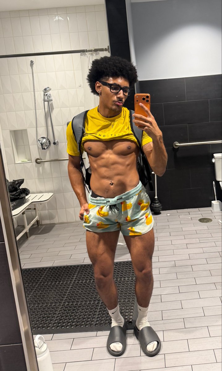 BurtonJr⚡️ tweet media
