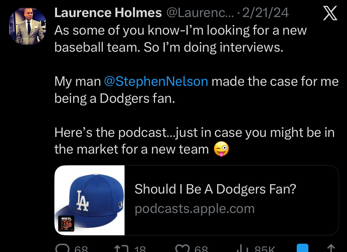 LiamMenus's tweet photo. He’s a Sox fan now? I thought he left. https://t.co/tg0LgGXwJT