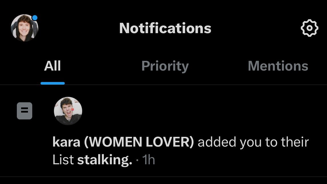 gcfphan's tweet photo. @hearteyedkara am i about to get how to befriend ur fav internet star-ed https://t.co/v4MKk1faYV