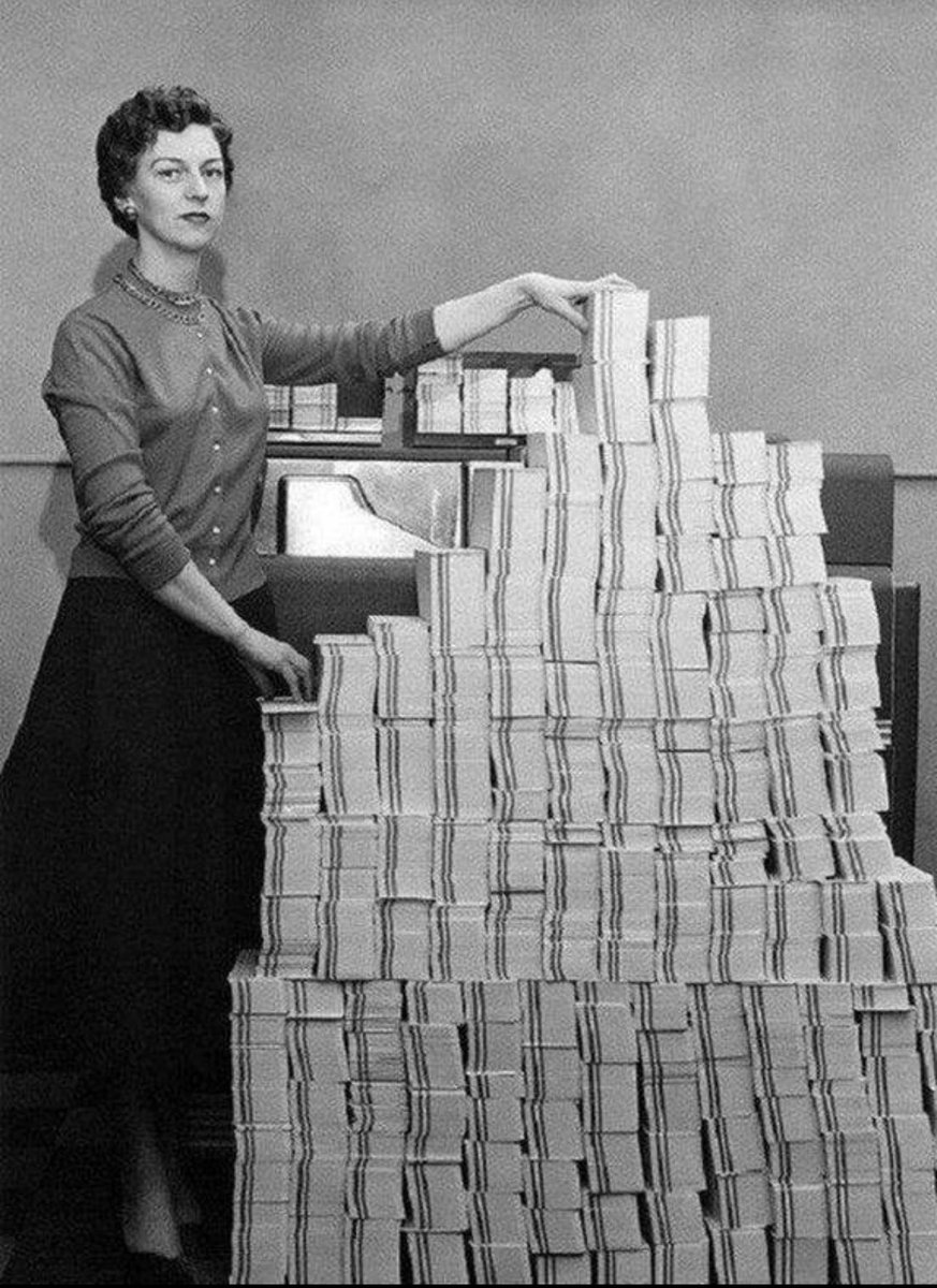 BrianRoemmele's tweet photo. This is 4.5 megabytes of card encoded data in 62,500 punch cards,1955.

I have what will turn out to be nearly 5000 pounds of similar cards by mine have microfiche in FIlmsort format. https://t.co/9lXlbJJltW
