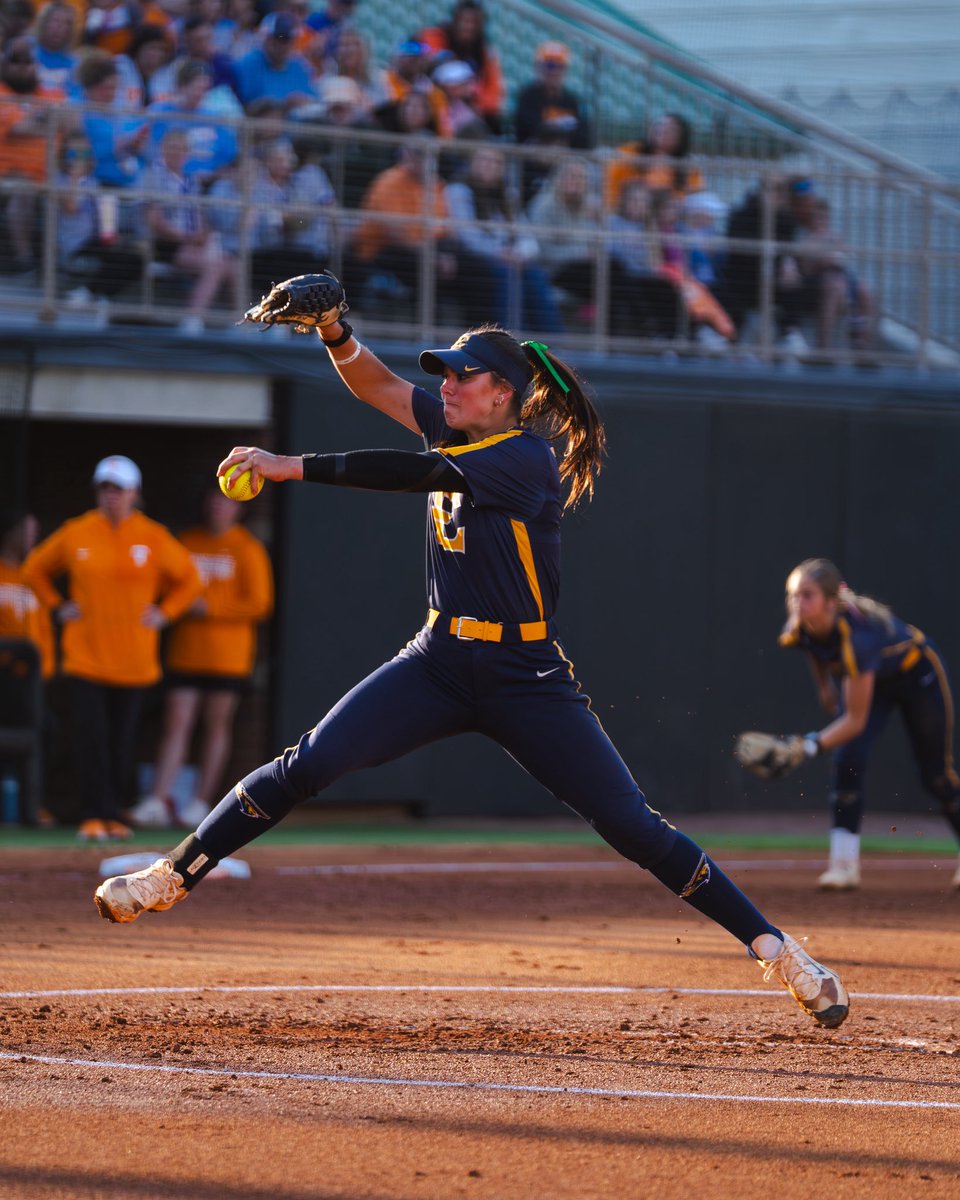 ETSUSoftball's tweet photo. Taylor Suchy - the 2026 team leader in mound appearances (25) and starts in the circle (18)✨

#GoBucs | #DEEP⚓️ https://t.co/SRWz4gldve