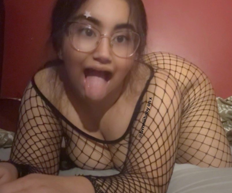 bvnniiibaby's tweet photo. i lov posting face too much to stop tbh….. #nsfwtwtًً #nsfw #rapebait #goonette #cnc #daddykink https://t.co/JJCl0so4mb