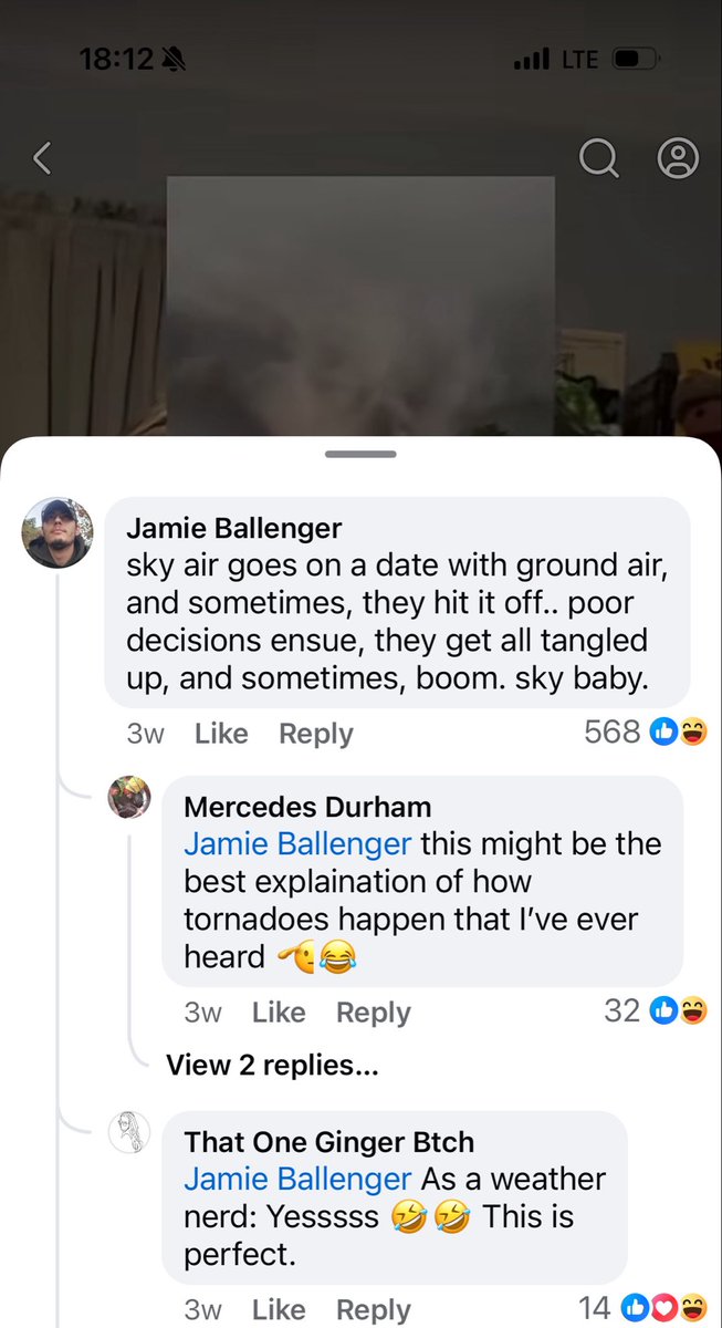 ThermoChaser's tweet photo. @ReedTimmerUSA new definition of tornado just dropped #wxtwitter https://t.co/hXM5VBkXRf