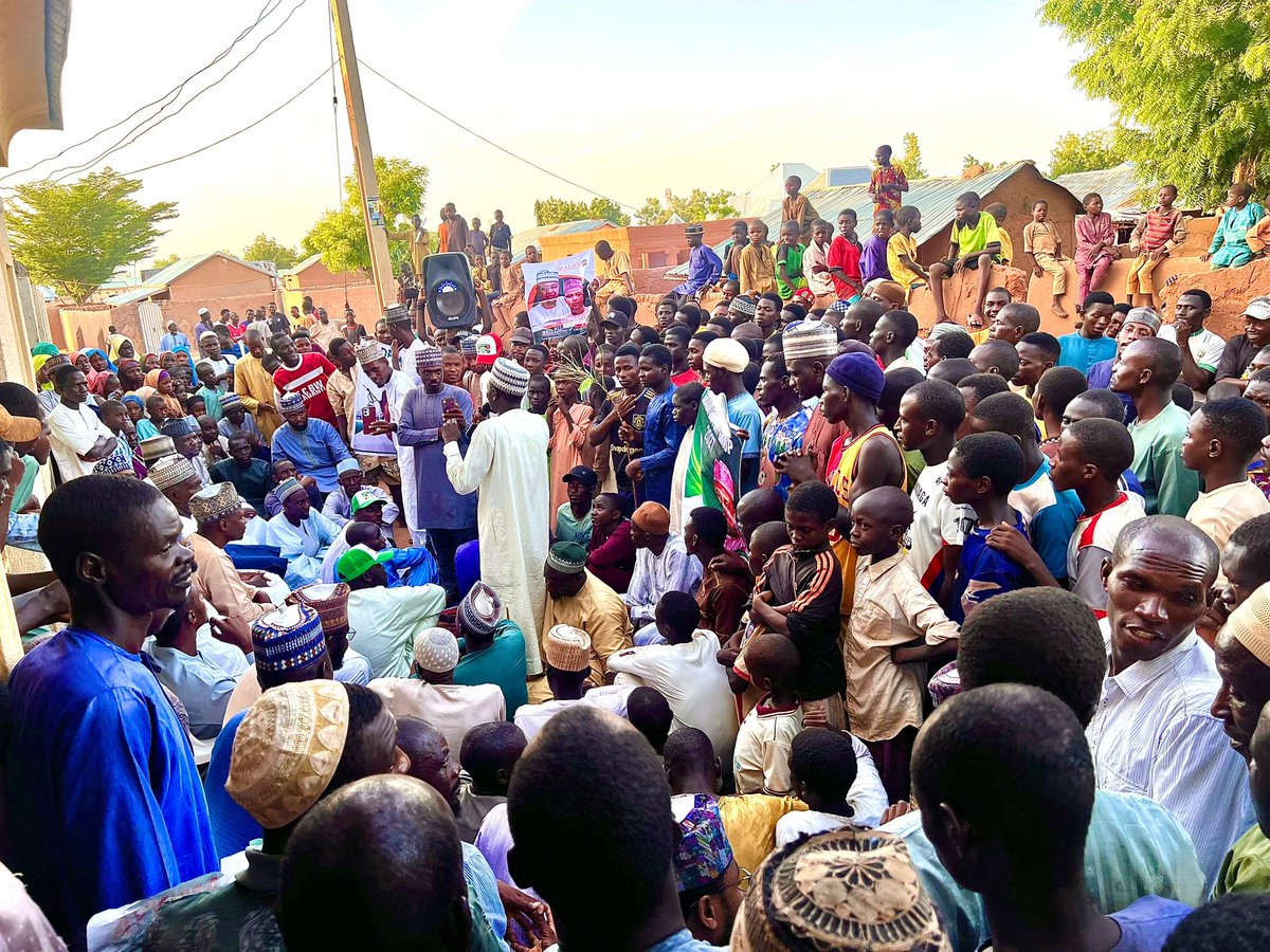 IbrahimVokna's tweet photo. BREAKING: The PDP’s momentum in Gombe continues to grow as hundreds of youths from Lawanti, Akko LGA, dumped the APC and pledged support for @ProfIsaPantami’s 2027 governorship bid and Hon. Gidado Lawanti’s Reps candidacy, citing confidence in their vision and leadership. https://t.co/ilSxNkPJXs