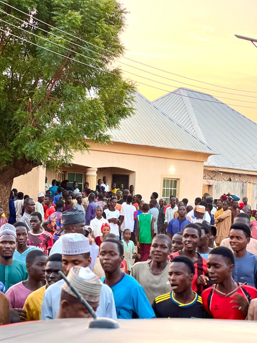 IbrahimVokna's tweet photo. BREAKING: The PDP’s momentum in Gombe continues to grow as hundreds of youths from Lawanti, Akko LGA, dumped the APC and pledged support for @ProfIsaPantami’s 2027 governorship bid and Hon. Gidado Lawanti’s Reps candidacy, citing confidence in their vision and leadership. https://t.co/ilSxNkPJXs