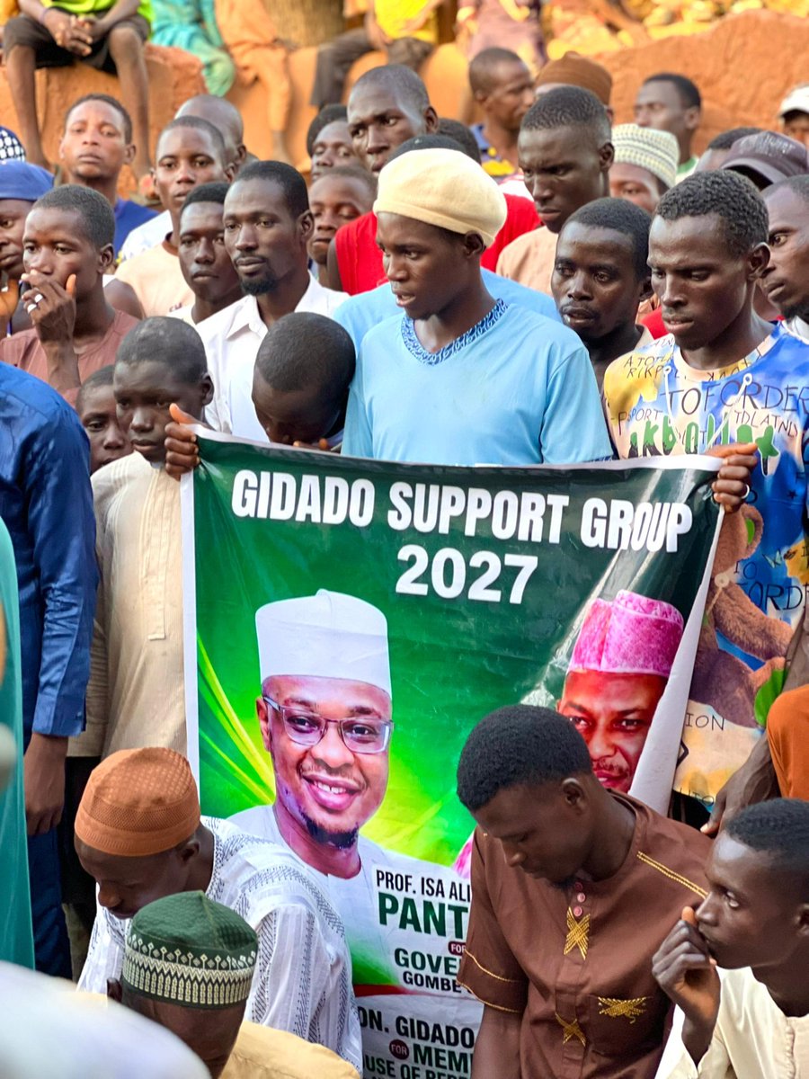 IbrahimVokna's tweet photo. BREAKING: The PDP’s momentum in Gombe continues to grow as hundreds of youths from Lawanti, Akko LGA, dumped the APC and pledged support for @ProfIsaPantami’s 2027 governorship bid and Hon. Gidado Lawanti’s Reps candidacy, citing confidence in their vision and leadership. https://t.co/ilSxNkPJXs