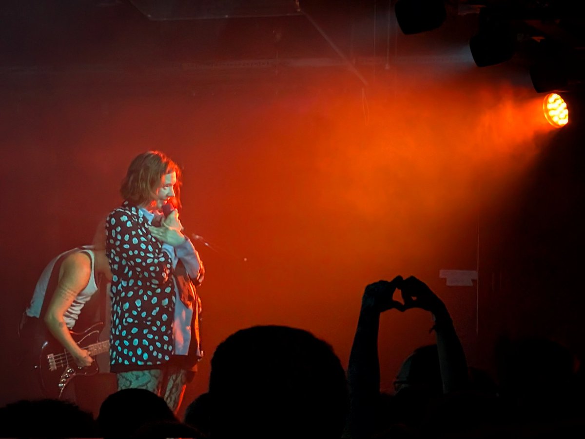ryanw147's tweet photo. It's good to have @MARMOZETS back 🧡

A band I first saw in 2014, last saw in 2018, and thought I might not get to see again...🎸 https://t.co/NYrBPWJRTd