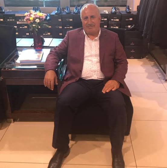 belhaberr's tweet photo. AKP’li belediye başkanı polisten kaçtı...

AKP’li belediye başkanı Selahattin Yalçın, polisten kaçtı; iki kişiyi aracıyla çarparak yaraladı.

🔹Yapılan kan tahlillerinde AKP’li belediye başkanının 1,99 promil alkollü olduğu ortaya çıktı.

🔸İki kişiyi yaralayıp alkollü araçla polisten kaçan AKP’li belediye başkanı serbest bırakıldı.