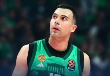 AlexCode001's tweet photo. Τι content βγήκε βραδιάτικα #paofc https://t.co/OaJIciMW0s
