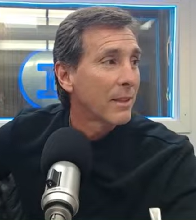 la12tuittera's tweet photo. 🗣️CLAUDIO ÚBEDA, ex DT de #Boca en @radiolared:

"Con el Chelo (#Delgado) tuvimos una charla muy buena, nuestra relación con los jugadores fue extraordinaria, resolvimos cosas de manera interna que no pasase nada hacia afuera y tiene un valor agregado.

El Chelo me dijo que quería reunirse conmigo para decirme las cosas cara a cara, me dio los argumentos por los cuales entendía que nosotros no íbamos a seguir. Reconozco un agradecimiento a nosotros por el proceso que vivimos, sin conflictos internos en el #MundoBoca".