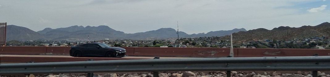 katzoses's tweet photo. ALSO MEXICO LOOKS SO PRETTY https://t.co/gpcTC3RlZR