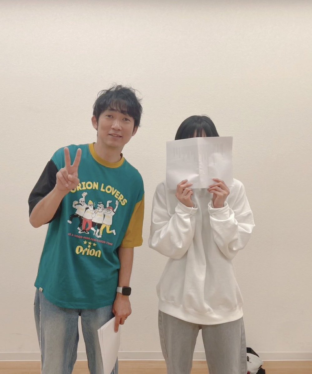 mogatanpe's tweet photo. 石田さんとの読み合わせも終わり。
箱ティッシュ持参して正解でした、
タオルでは間に合わないレベルの号泣(鼻水)

朗読劇『Love Later』

"とあるカップルの交換日記"からはじまる物語です。LetterじゃなくLaterなとこがポイント。。めちゃくちゃ笑いそうになるのと号泣で、情緒…！てなるけど、歌唱(?)もあり、きっと心に残る作品です。

配信はないので、ぜひ観に来てください！

◾️6月13日（土）
開場19:30｜開演20:00｜終演21:20
出演：最上もが／ロングコートダディ堂前

◾️6月14日（日）
開場19:30｜開演20:00｜終演21:20
出演：最上もが／NON STYLE 石田

https://t.co/Z3Q2LiVGFR