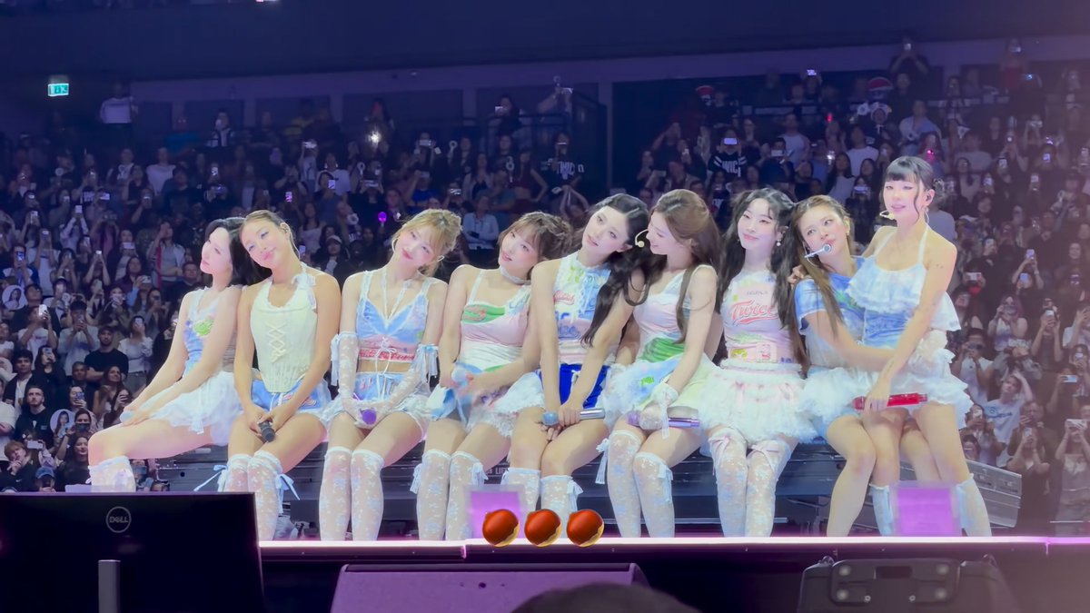 guys. they make me so happy i could cry LMFAOASLKDJFALSKDJFHFJH