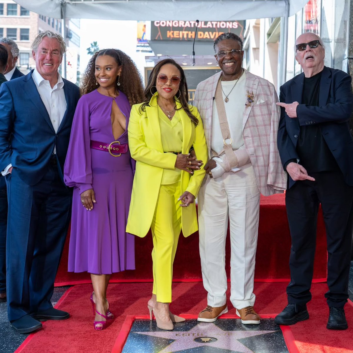 BlockTopickz's tweet photo. Congrats! Keith David receives his star on the Hollywood Walk of Fame ⭐️ https://t.co/2t7BSxEY7U