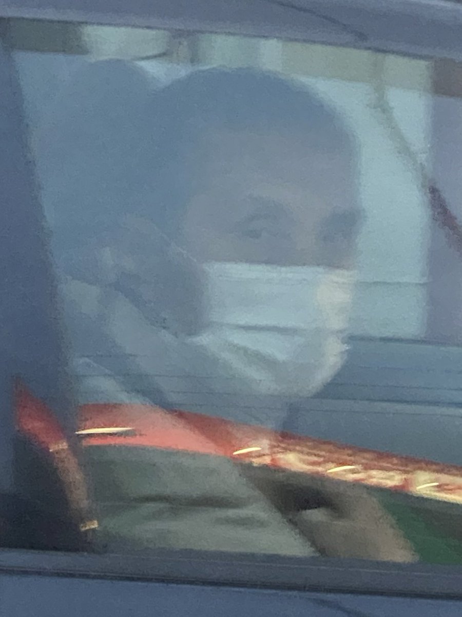 aori_number's tweet photo. 名古屋503ま2013
トヨタ カローラ
毎朝4時30分すぎに必ずいる煽り運転車両。
左車線を制限速度内で走行中、パッシングされ車間詰められました。
毎日この様な運転をする。
#拡散希望 #あおり運転 #煽り運転 #煽られ運転 #危険運転 #迷惑運転 https://t.co/2qjbIqgG3Z